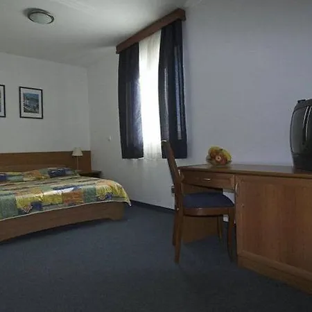 Visula & - New Opening 2026 3* Medulin