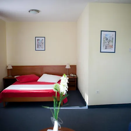 Visula & - New Opening 2026 Medulin