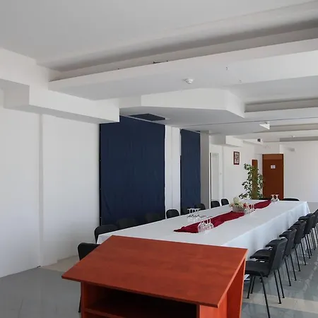 Arcus Hotel