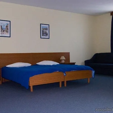 Arcus Hotel 3*
