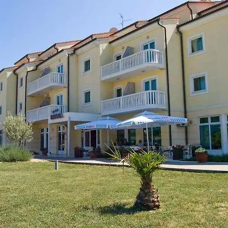 Arcus Hotel