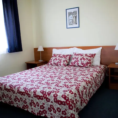 Hotel Arcus 3*