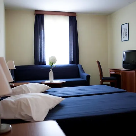 Arcus Hotel