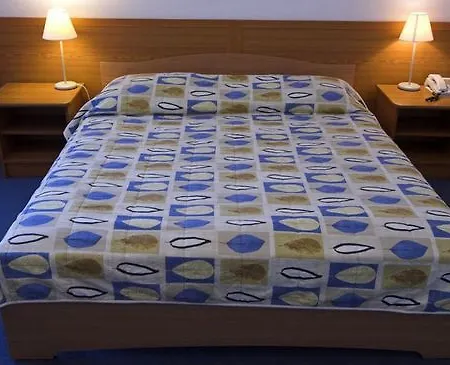 Hotel Arcus 3*