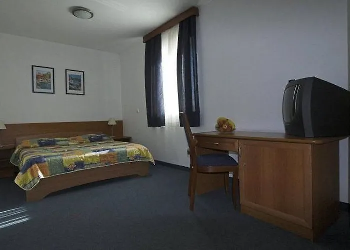 Visula & - New Opening 2026 3* Μεντουλίν