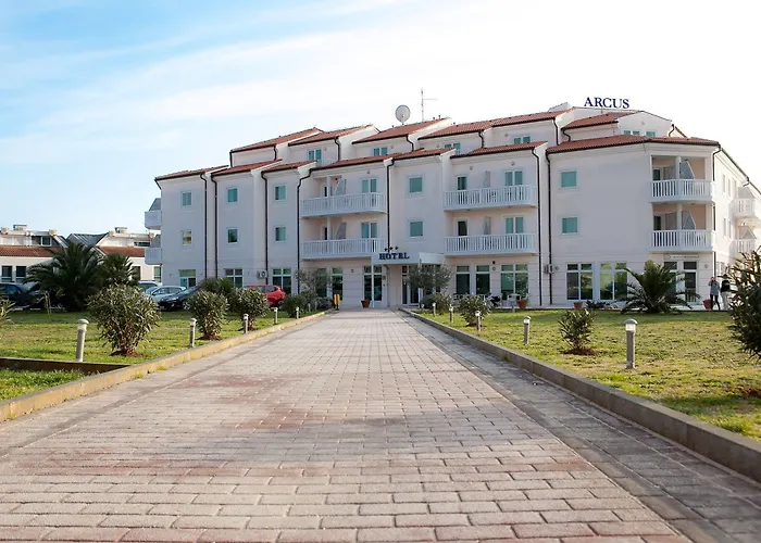 Ξενοδοχείο Visula & - New Opening 2026 Μεντουλίν